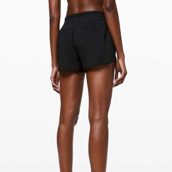 Lululemon sz 4 Tracker Short V *4" Black Women's Shorts great pre owned cond - Picture 9 of 12